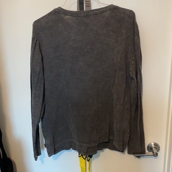 PD&C acid washed, long sleeve tee. - Picture 2 of 3